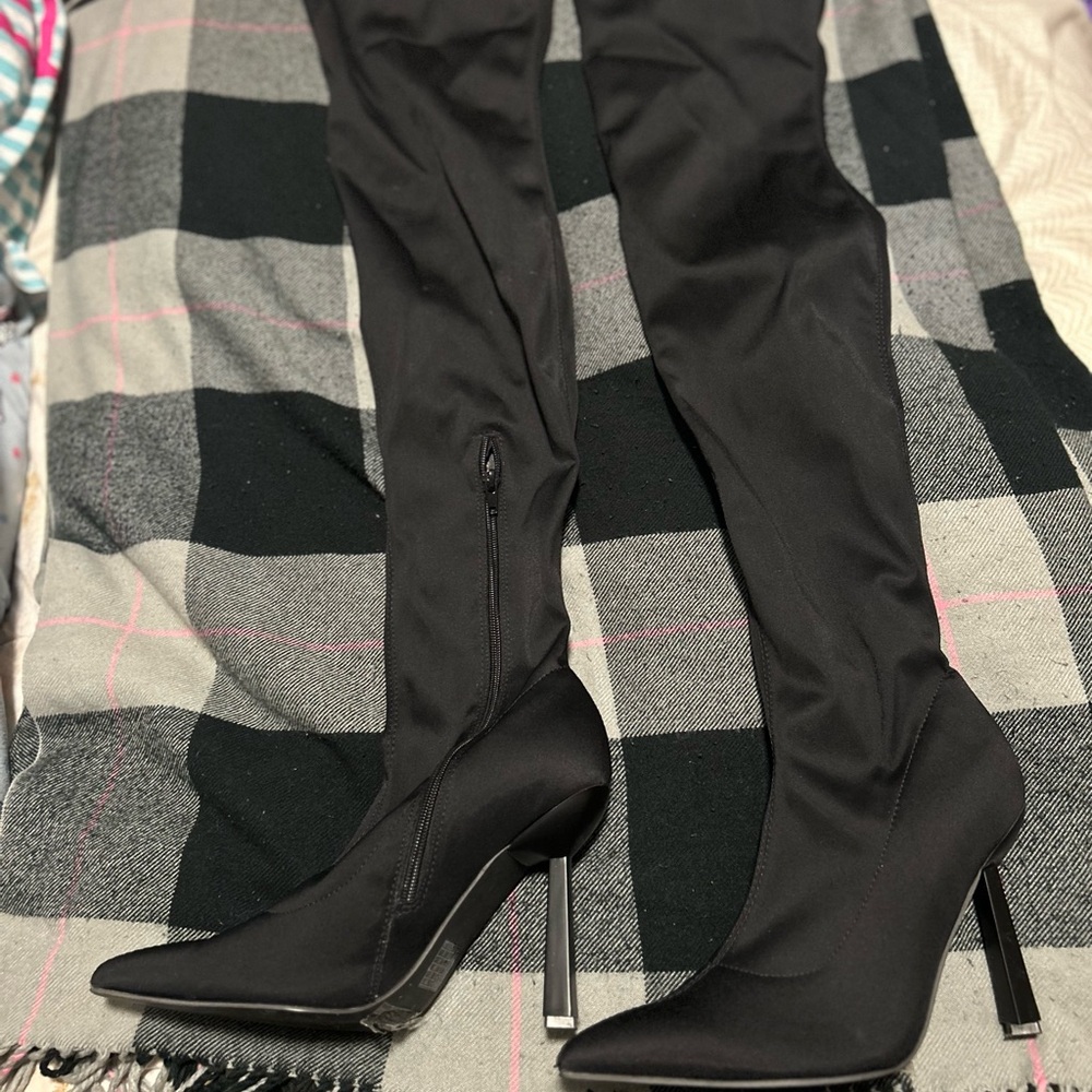 Elegant Black Women's Over-the-Knee Boots